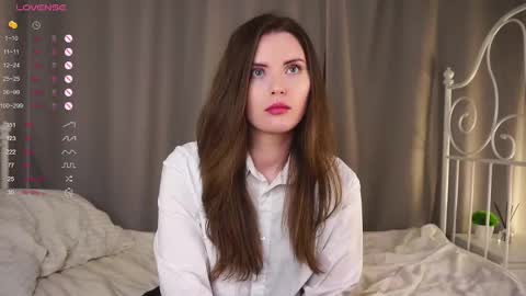 Lily online show from 02.10.25