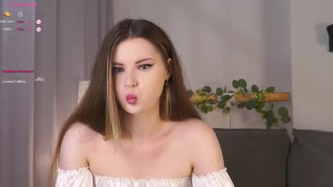 Lily online show from 09.11.25