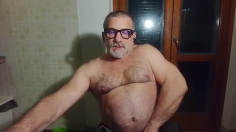 Snapshot of mauro1971 chatting on 02.22.26 mauro1971 online show from 02.22.26