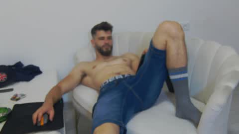 Snapshot of mauro_real_man chatting on 06.06.26 mauro_real_man online show from 06.06.26