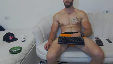 Snapshot of mauro_real_man chatting on 06.23.26 mauro_real_man online show from 06.23.26