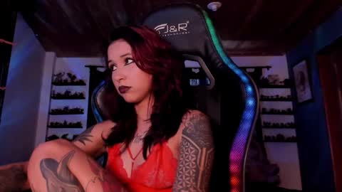 Snapshot of mavis_fuentes chatting on 02.08.25 Hilary online show from 02.08.25