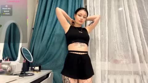 Snapshot of mavismills chatting on 05.29.26 Mavis online show from 05.29.26