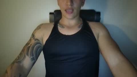 Snapshot of max1999__ chatting on 06.16.26 Maxi Independent model online show from 06.16.26