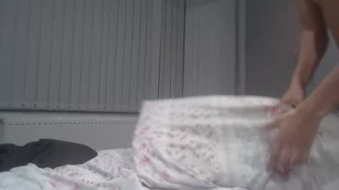 max3758000 online show from 02.20.26