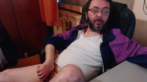 Max online show from 12.29.24