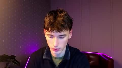 Max online show from 12.23.25