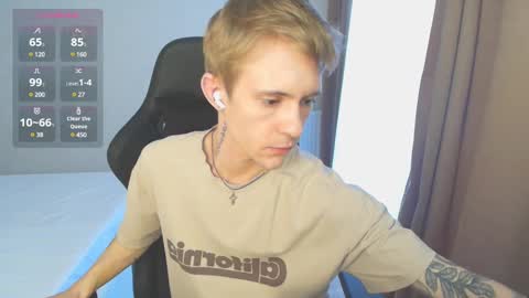 Max Gen with tats 24years  And Ethan without tats 20 years online show from 03.01.25