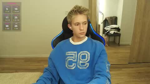 Max Gen with tats 24years  And Ethan without tats 20 years online show from 03.17.26