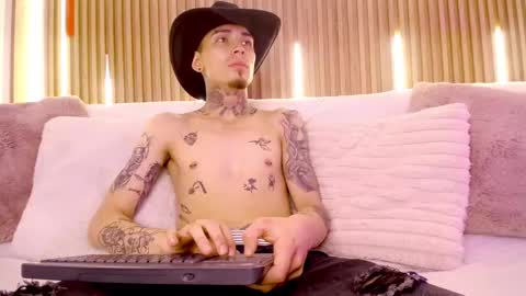 Max online show from 02.09.26