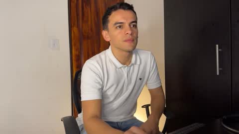 Max Lancaster online show from 12.08.24