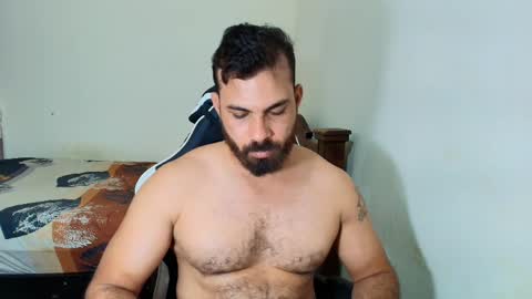 Snapshot of max_love25 chatting on 11.13.25 max_love25 online show from 11.13.25