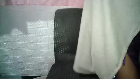 Snapshot of max_lovely123 chatting on 05.19.26 max_lovely123 online show from 05.19.26