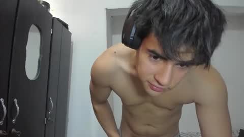 Snapshot of max_miller66 chatting on 06.17.26 Max online show from 06.17.26
