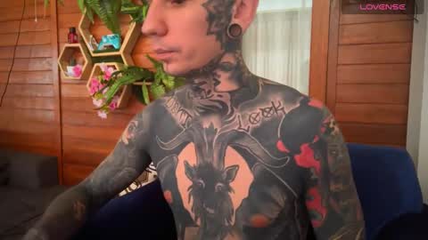    online show from 01.01.25