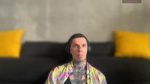    online show from 09.12.25