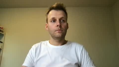 Max take off clothes online show from 01.06.25