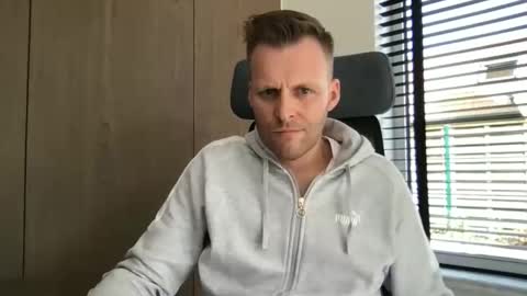 Max take off clothes online show from 03.16.26