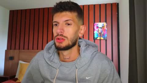 Snapshot of max_tayloor chatting on 02.10.26 Max Taylor online show from 02.10.26