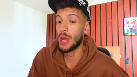 Snapshot of max_tayloor chatting on 02.13.26 Max Taylor online show from 02.13.26