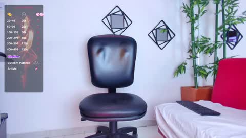 Snapshot of maxbenetti chatting on 01.25.25 Maximiliano online show from 01.25.25