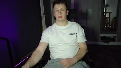 maxboner94 online show from 04.13.26