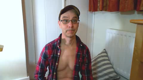 Max Davies online show from 02.20.25