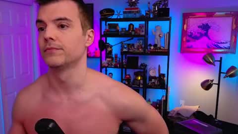Max Hughes online show from 08.05.26