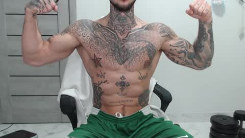 Maximus Fox online show from 04.08.26