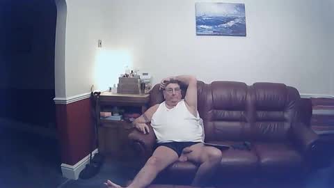 Snapshot of maxi_johnes chatting on 02.09.25 MAX online show from 02.09.25