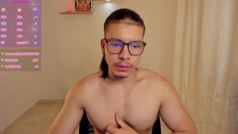 Snapshot of maxifit_ chatting on 01.17.25 Mikael online show from 01.17.25