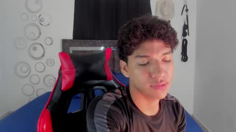 Snapshot of maximiliano_khalil chatting on 01.31.26 Maximiliano online show from 01.31.26