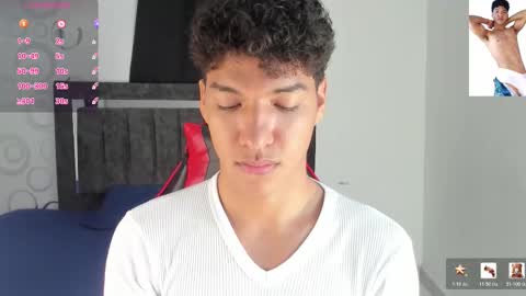 Snapshot of maximiliano_khalil chatting on 02.24.26 Maximiliano online show from 02.24.26