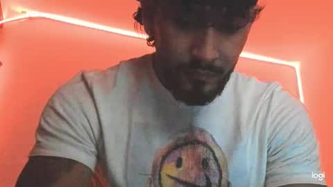 Maximo online show from 12.18.25