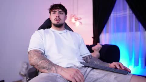 Maximo online show from 02.24.26