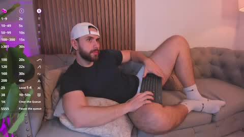 Maximo Wolf online show from 04.10.26