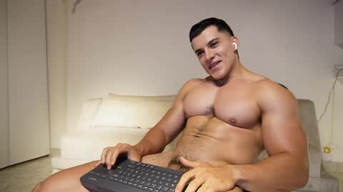 Sebastian online show from 04.06.26