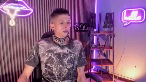 Snapshot of maximoking26 chatting on 03.18.26 MAXIMO online show from 03.18.26