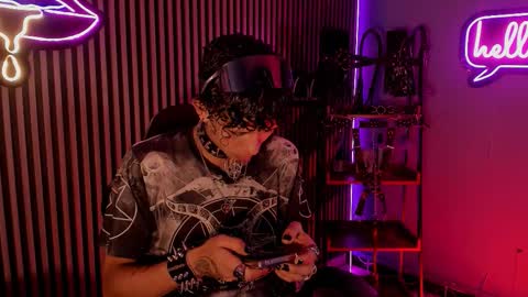 Snapshot of maximoking26 chatting on 03.26.26 MAXIMO online show from 03.26.26