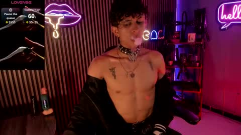 Snapshot of maximoking26 chatting on 04.16.26 MAXIMO online show from 04.16.26