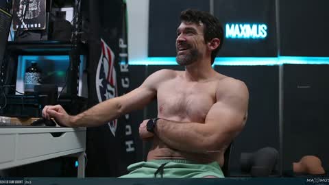 Maximus7871 online show from 12.19.24