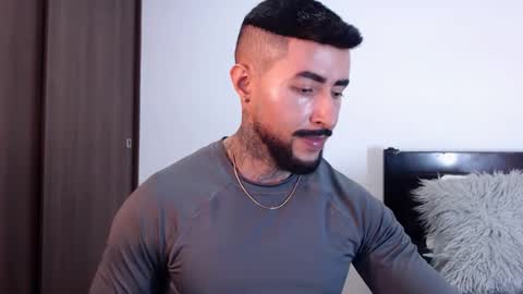 Snapshot of maximus_golden chatting on 03.08.25 Independent Model online show from 03.08.25