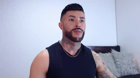 Snapshot of maximus_golden chatting on 10.08.25 Independent Model online show from 10.08.25