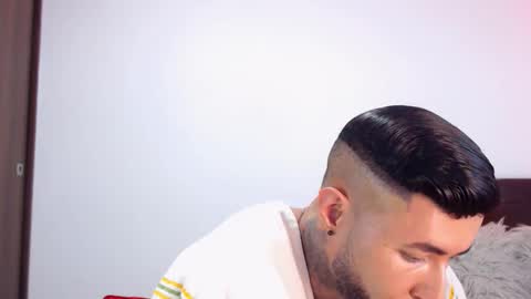 Independent Model online show from 02.03.26