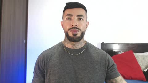 Independent Model online show from 04.07.26