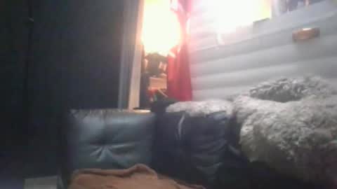 Max online show from 11.03.25