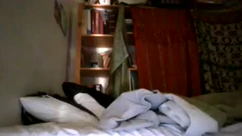 Max online show from 04.25.26