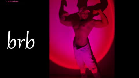 Snapshot of maximusclark chatting on 10.18.25 Maximus Clark online show from 10.18.25