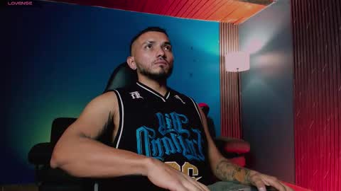 Snapshot of maximusclark chatting on 01.10.26 Maximus Clark online show from 01.10.26