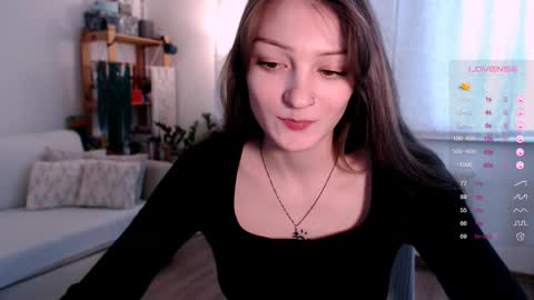 Snapshot of maxinele chatting on 02.12.26 Maxine online show from 02.12.26